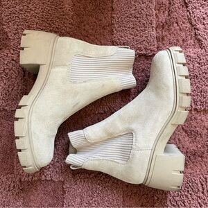 Steve Madden Cream Ankle Booties